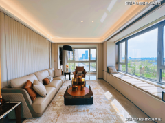 <b>业一对一热情办事</b>